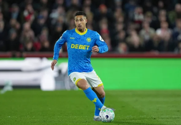 Rapport : les loups en pourparlers pour vendre le milieu