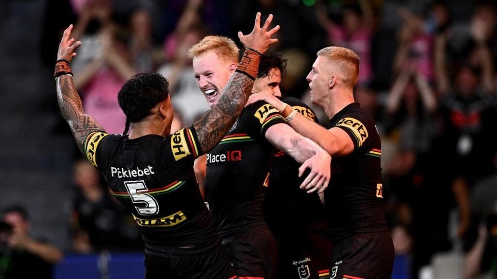 Récord batido cuando los Panthers al rojo vivo golpean a