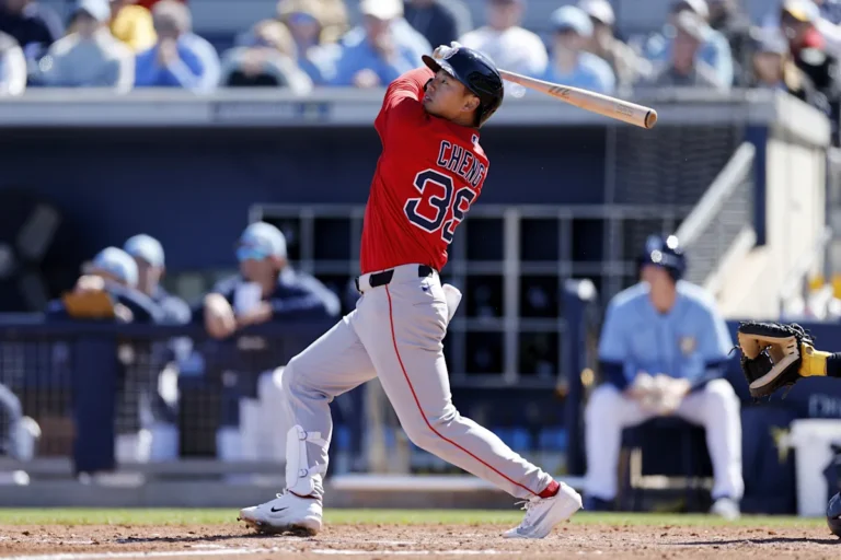 Red Sox Jr. : Zheng Zongze fait tourner le bâton