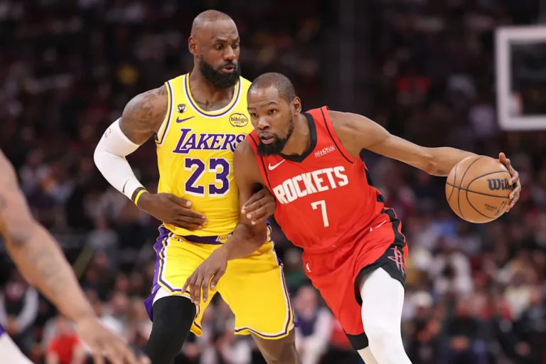 Rockets contre Lakers : LeBron James peut-il porter la charge