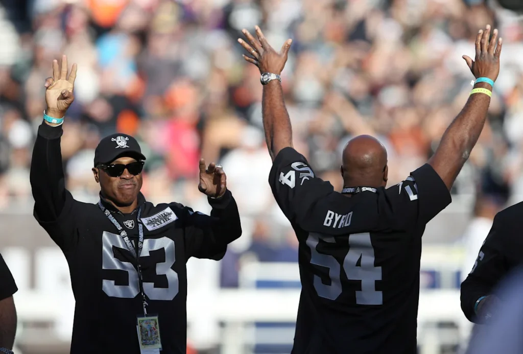 Rod Martin, secondeur de longue date des Raiders, qui a