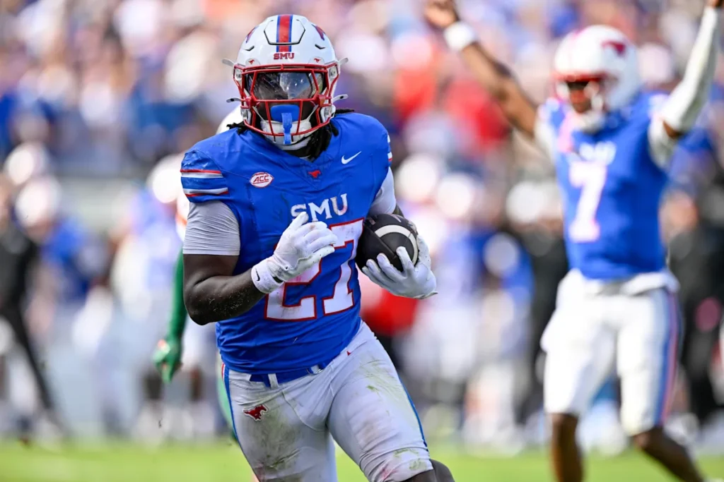 SMU bat Ohio State pour le joueur de ligne offensive