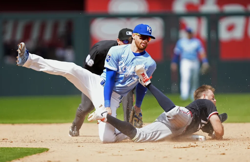 Sans vouloir vous offenser, le circuit tardif du Minnesota dévaste