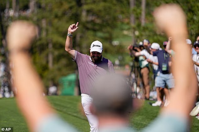Shane Lowry s'empare d'une partie incroyable de l'histoire du Masters