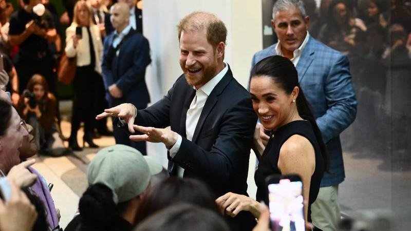 "Siempre seré parte de la familia real", dijo el príncipe