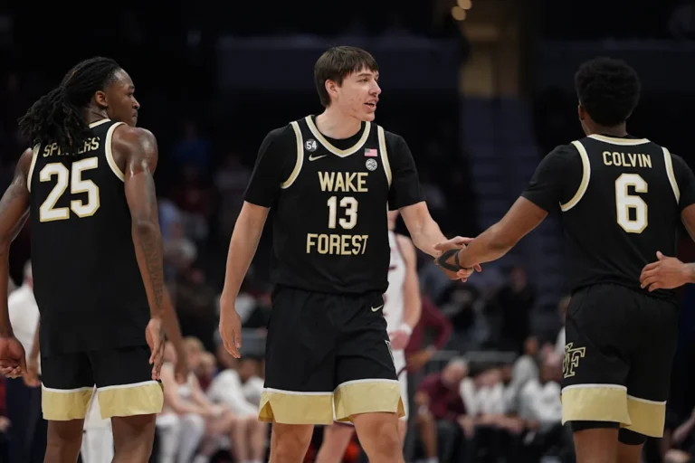 Suivi des transferts du portail ACC - Yahoo Sports