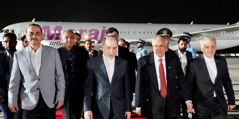 Téhéran et les États-Unis envoient des responsables au Pakistan pour