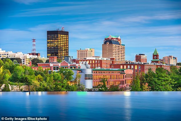 Terreur alors qu'un sans-abri du New Hampshire atteint de TUBERCULOSE