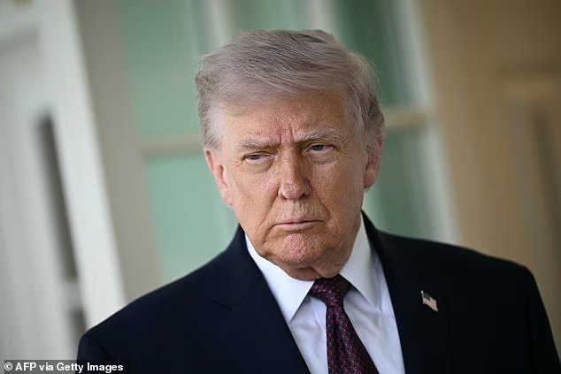 Trump déclare que la guerre en Iran est terminée alors