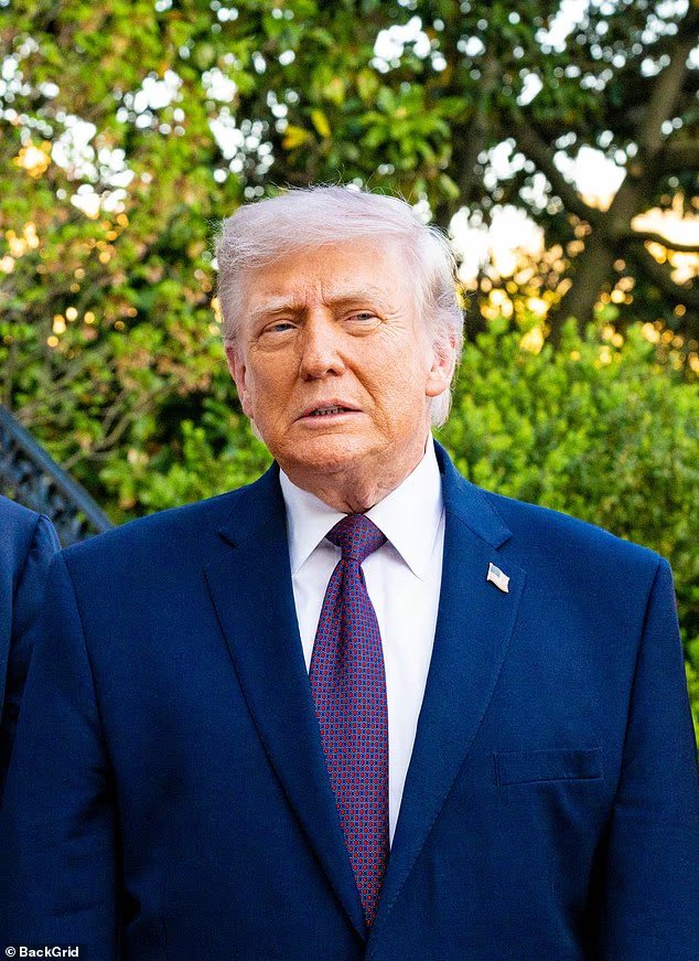 Trump fait allusion aux pourparlers de paix en Iran alors