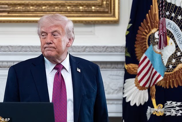 Trump menace de "faire exploser le reste" de l'Iran et