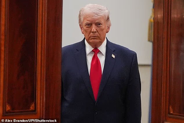 Trump met davantage de membres du Cabinet sur le billot