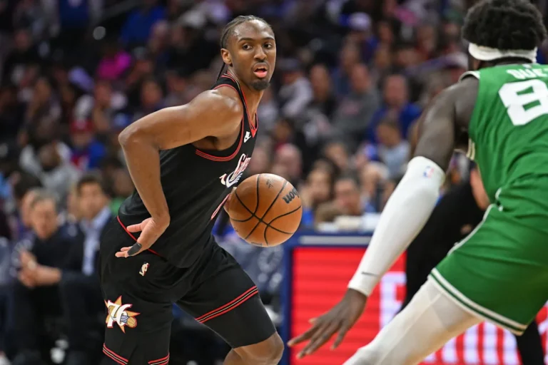 Tyrese Maxey promet d'offrir aux fans une victoire "méritée" à