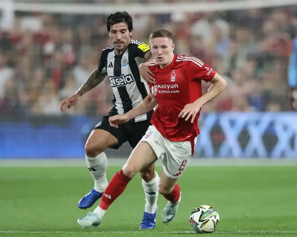 Un initié de Manchester City révèle des accords d’été potentiels