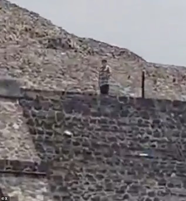 Un touriste canadien a été tué après qu'un homme armé