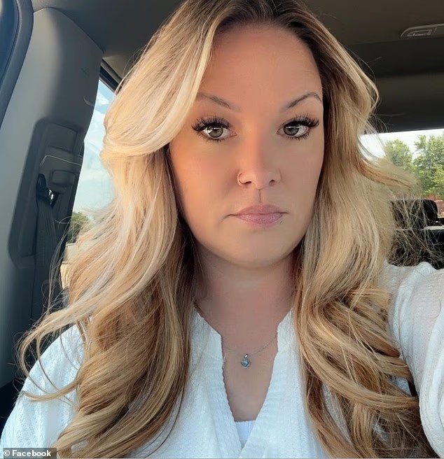 Une école infernale où DEUX enseignantes ont été licenciées après