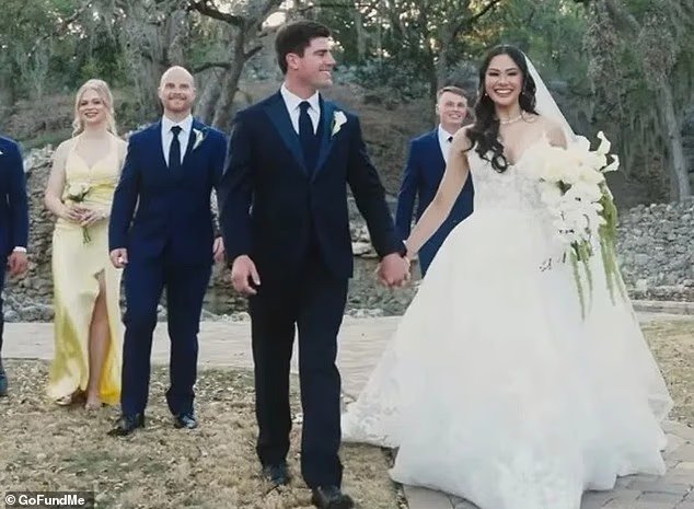 Une mariée texane rapatriée par avion vers les États-Unis après