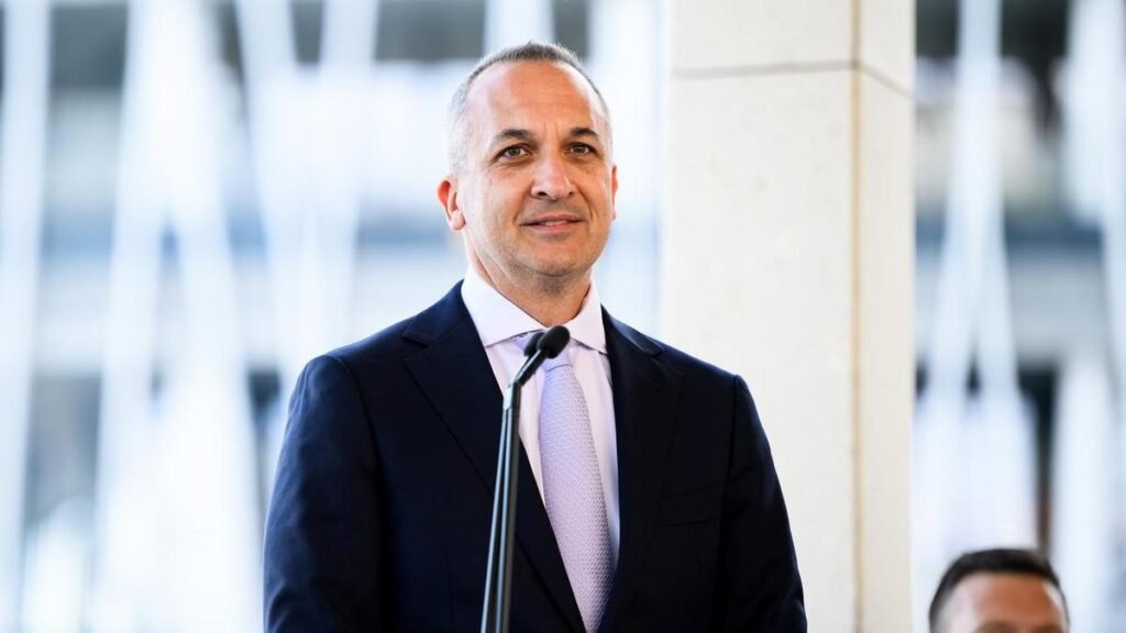 Andrew Abdo renunció como jefe de la NRL y se