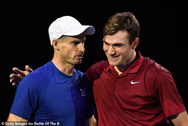 Andy Murray a été révélé comme le nouvel entraîneur de
