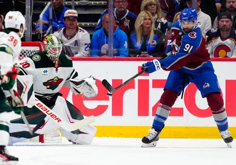 Après-match : Makar et Kadri ont mené l'Avalanche à marquer