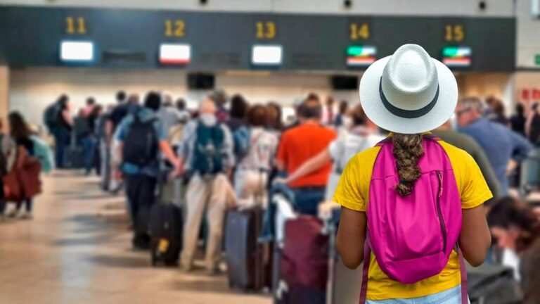 Australia advierte sobre largos retrasos en los aeropuertos y vuelos