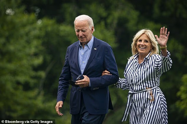 Biden s'efforce d'empêcher la diffusion d'enregistrements secrets embarrassants alors que
