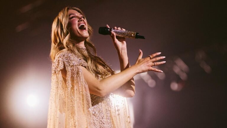 Delta Goodrem puede verse obligada a tocar el piano durante