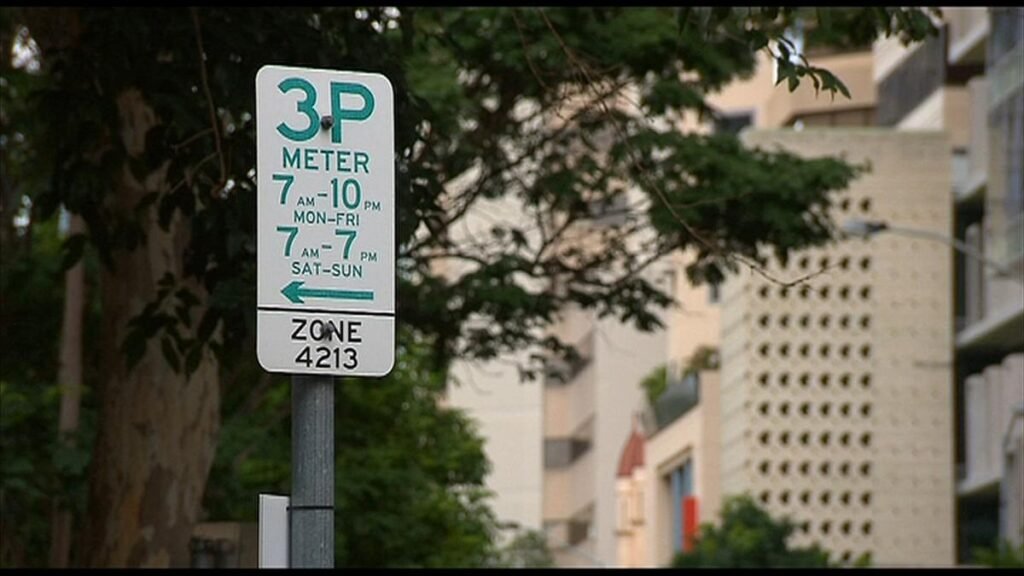 El Ayuntamiento de Brisbane multó a los automovilistas con más