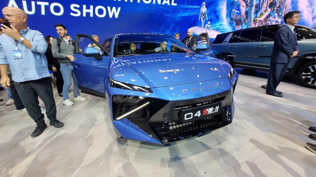 El SUV pequeño Omoda 4 2027 competirá contra Toyota Corolla