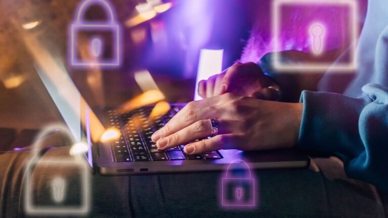 El ataque ClickFix secuestra el error Ghost CMS y se