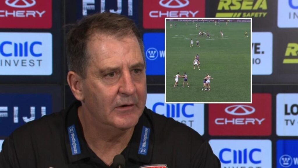 El entrenador del St Kilda, Ross Lyon, elogia las tácticas