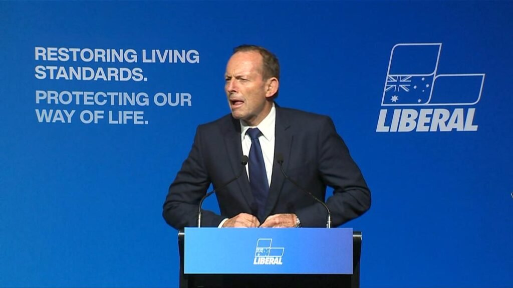 El ex primer ministro Tony Abbott fue nombrado presidente del