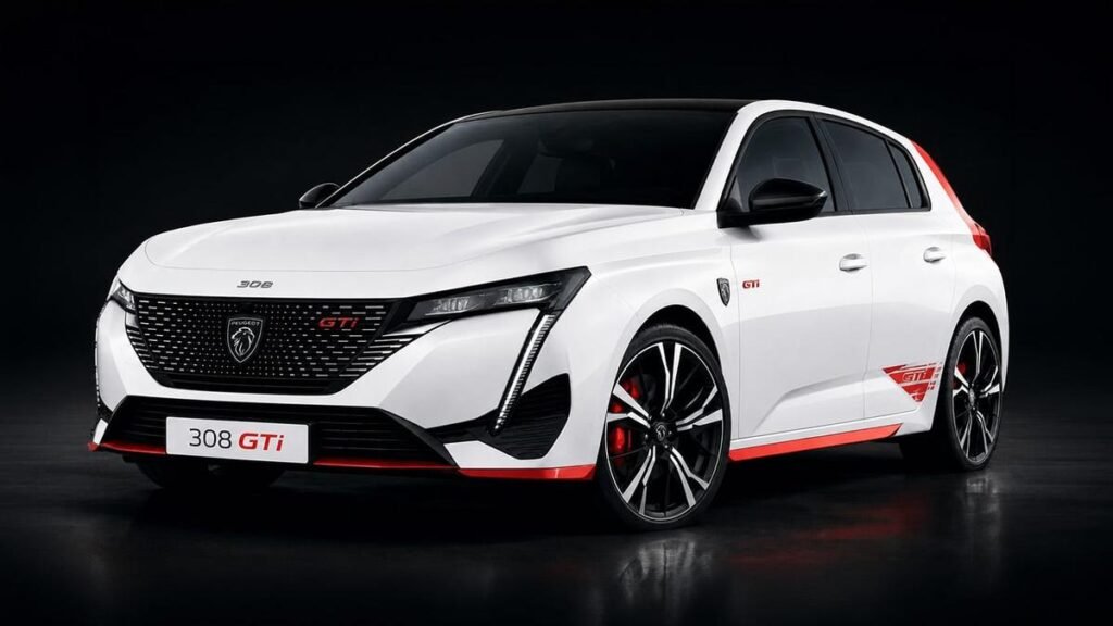 El jefe de Peugeot insinúa el regreso del 308 GTi
