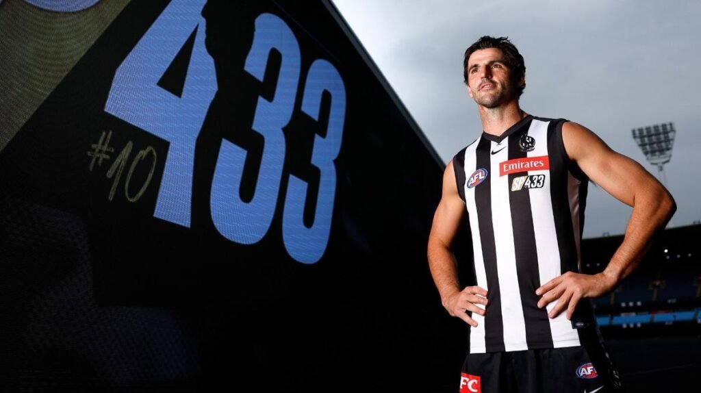 El juego récord VFL/AFL de Scott Pendlebury rodeado de un