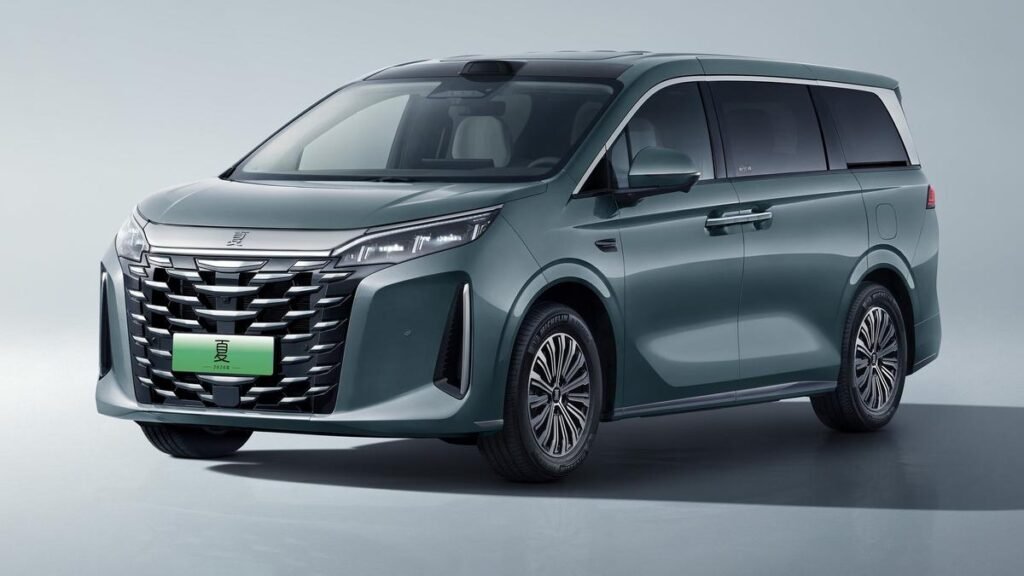 El nuevo SUV grande y cuadrado de BYD tiene siete