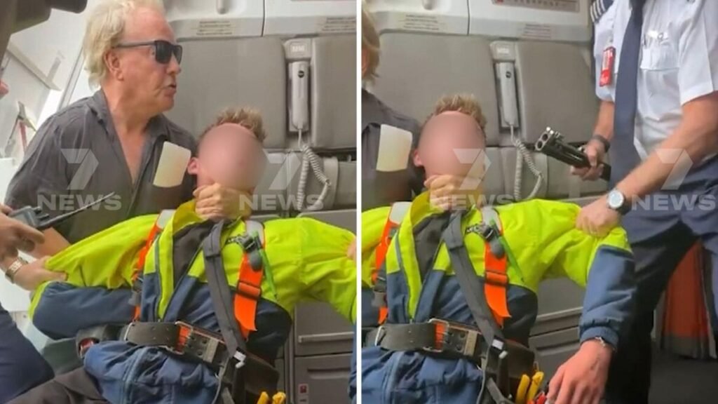 El presunto complot de secuestro de avión de un niño