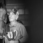 El querido entrenador de Tamworth, Stephen Meyer, murió en un