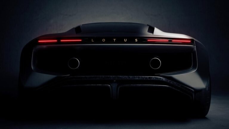 El superdeportivo híbrido Lotus V8 confirmado para 2028 a medida
