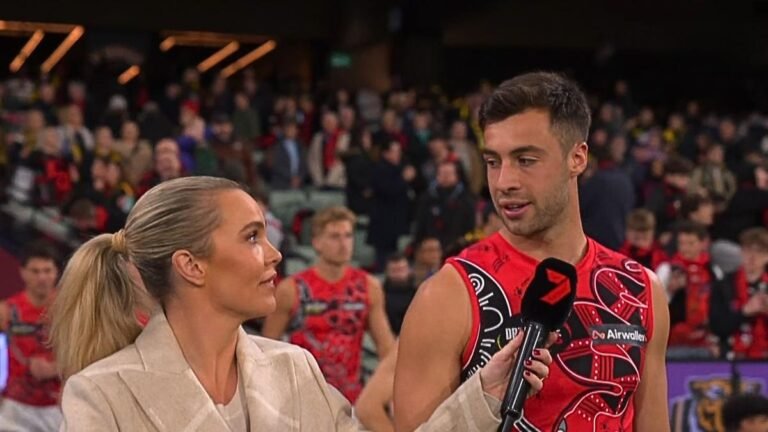 Entrevista de medio tiempo con el veterano de Essendon, Kyle