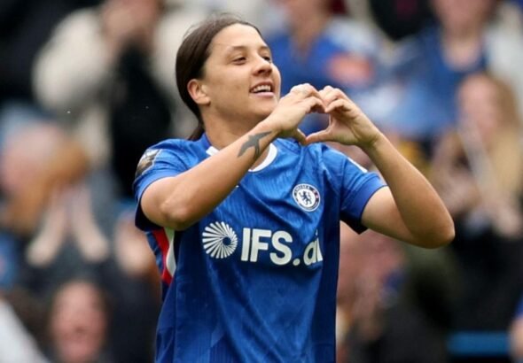 Escenas emotivas cuando la superestrella de Matildas, Sam Kerr, se