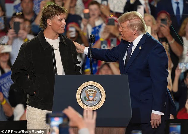 Fury MAGA alors que Jackson Dart est contraint de publier