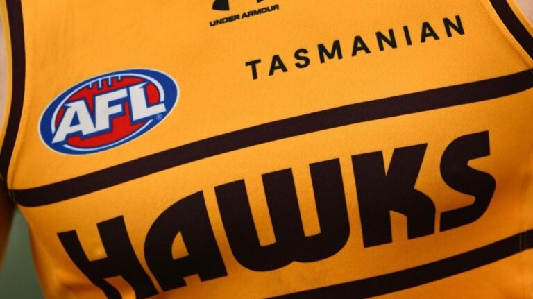 Hawthorn buscará una compensación de la AFL tras su salida