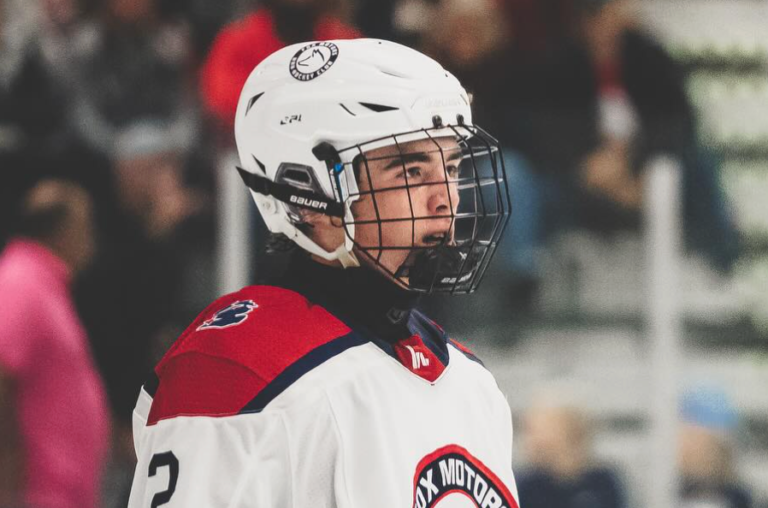Hockey Roundup : Ryan Teuscher de Petoskey rejoint le programme