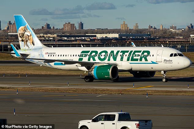 Horreur alors qu'un vol de Frontier Airlines avec 231 personnes