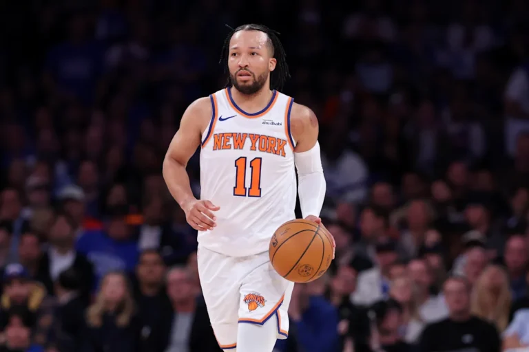 Jalen Brunson illumine les 76ers et les Knicks prolongent leur