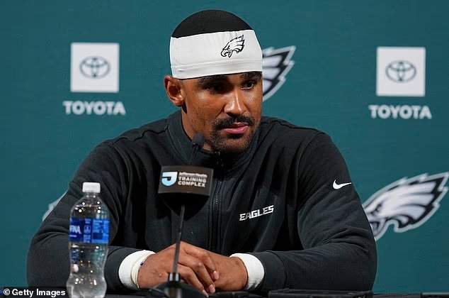 Jalen Hurts parle de la « querelle » d'AJ Brown