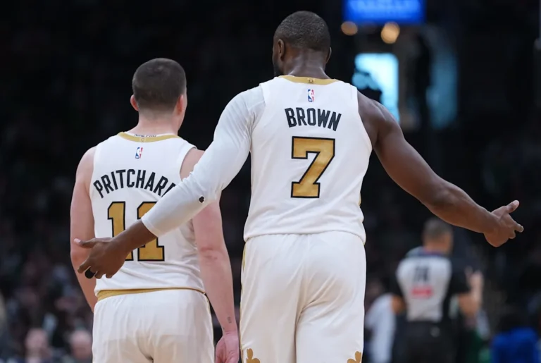Jaylen Brown et Payton Pritchard refusent de laisser des sorties