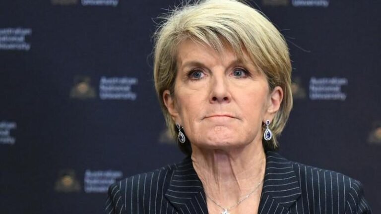 Julie Bishop renunció a su puesto principal en la Universidad