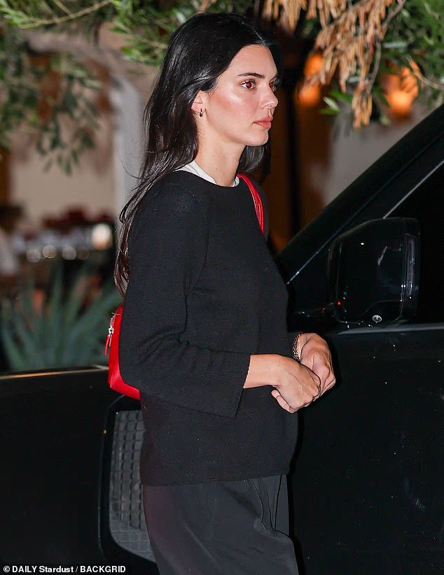 Kendall Jenner alimente les rumeurs de fréquentation avec Jacob Elordi