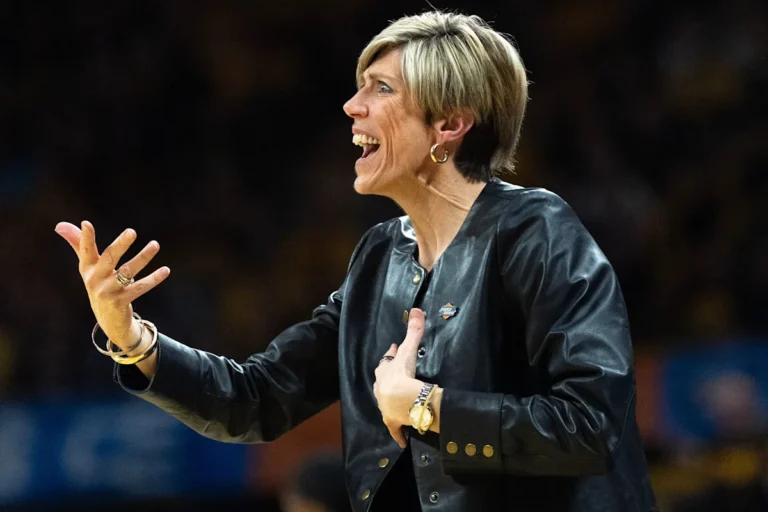 La cible du portail de transfert de basket-ball féminin de